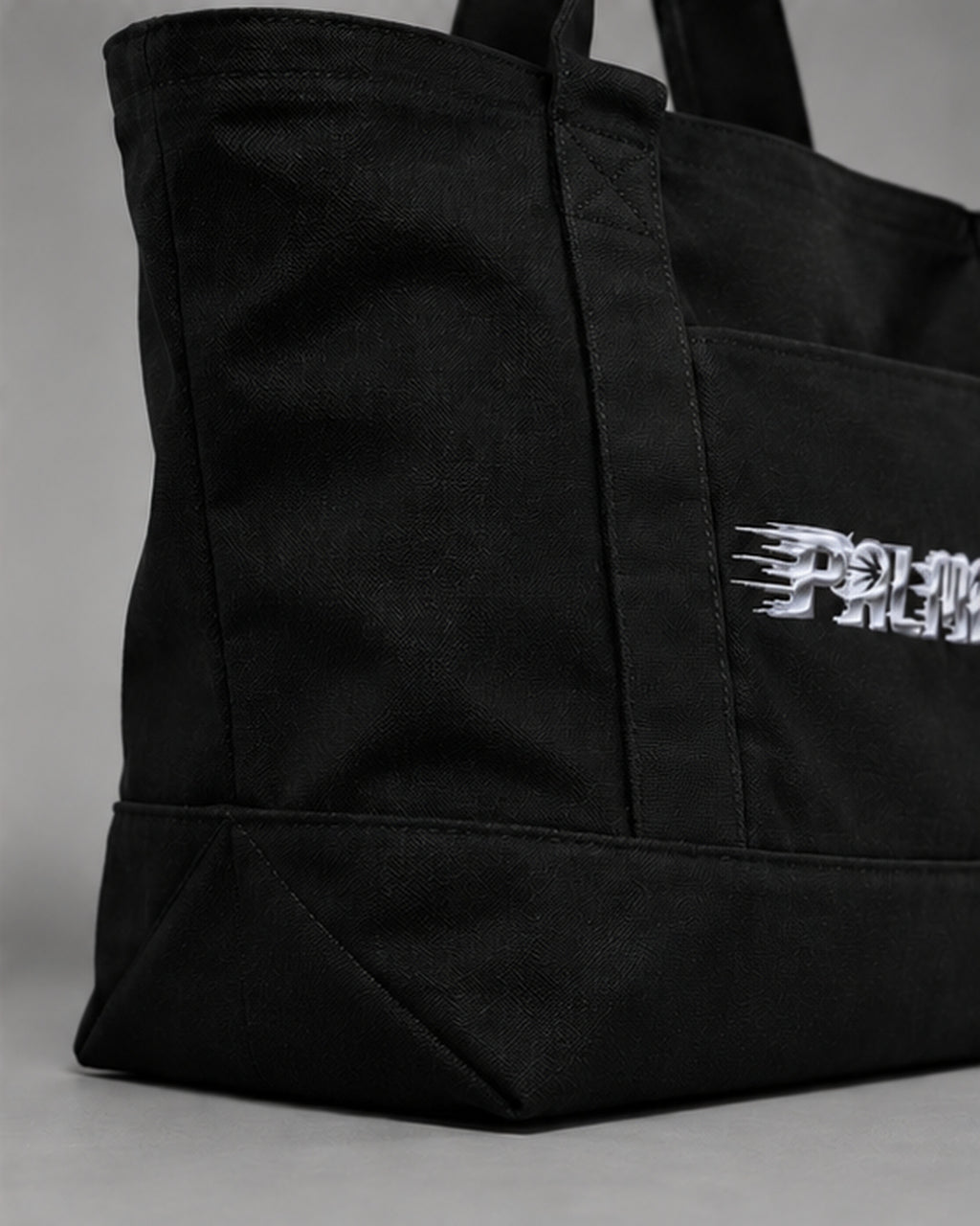 Palmas Tote - side/base detail