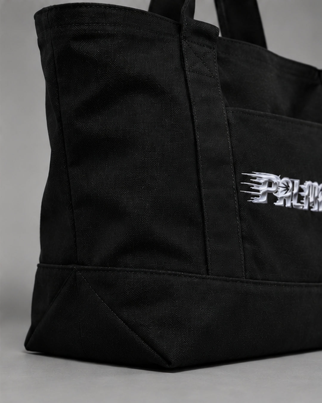 Palmas Tote - side/base detail